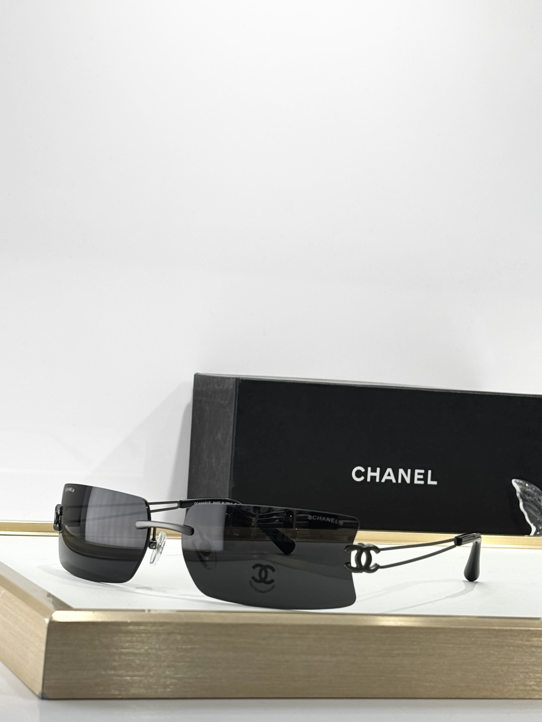 CHANELMODEL：CH4051SIZE：63口15-145