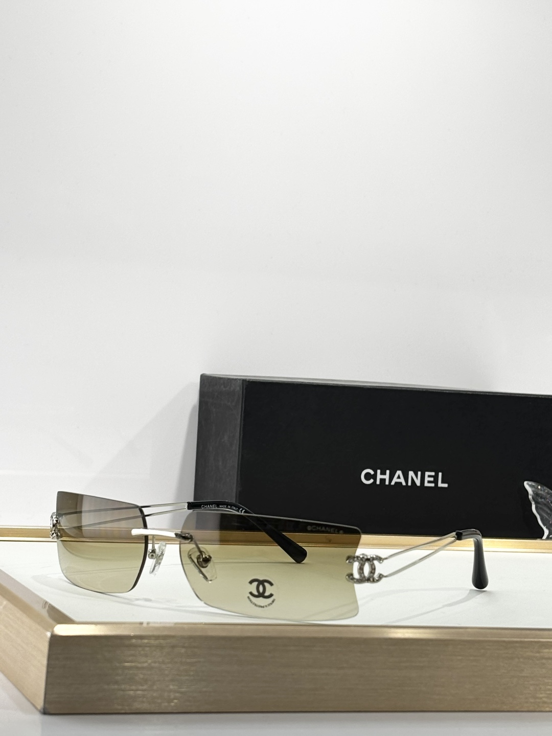 CHANELMODEL：CH4051SIZE：63口15-145