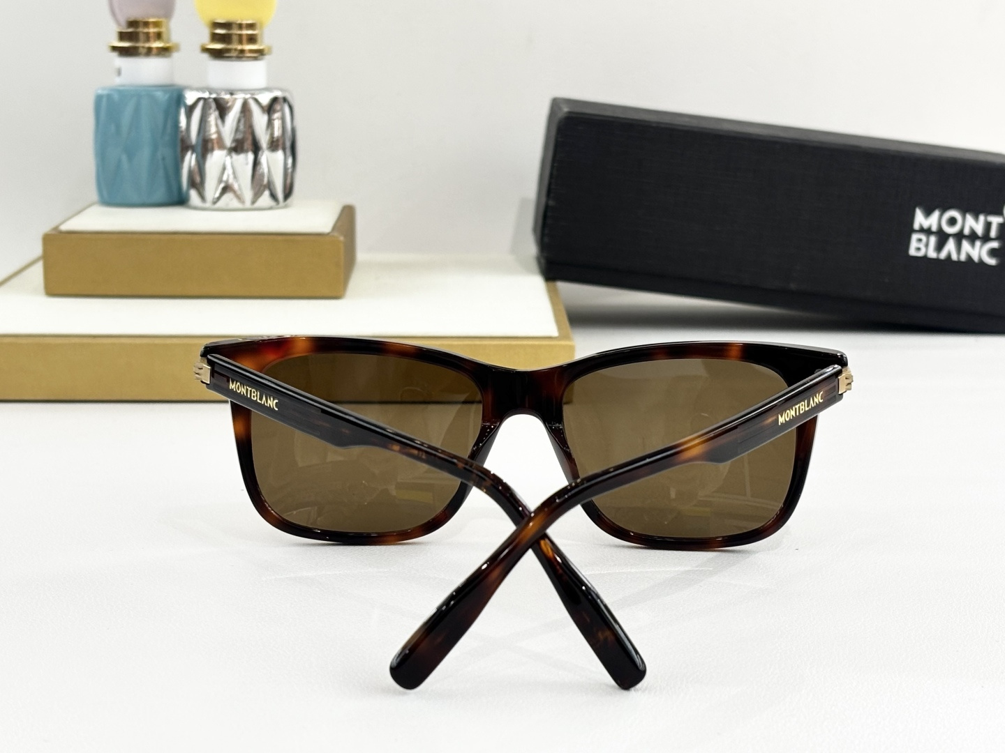 MONTBLANCMOD：MB 0163SSize：56口18 150