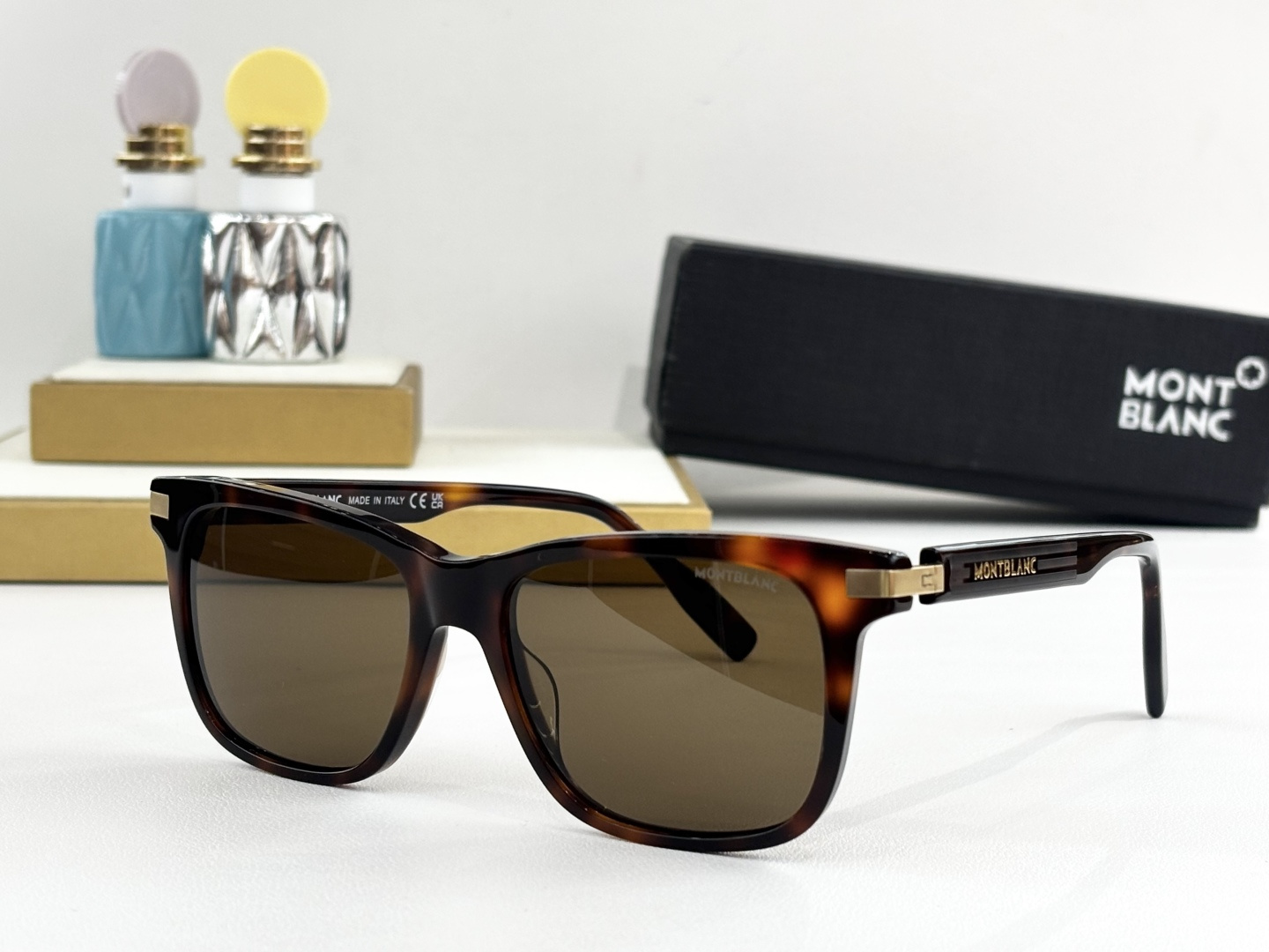 MONTBLANCMOD：MB 0163SSize：56口18 150