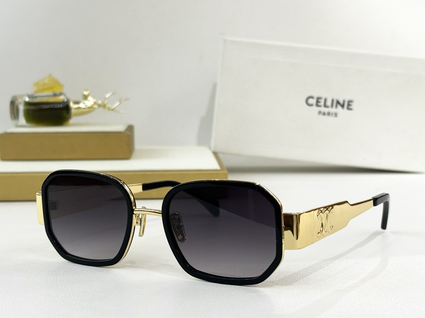 𝘾𝙀𝙇𝙄𝙉𝙀 MOD: CL40332FSize：52口22 145