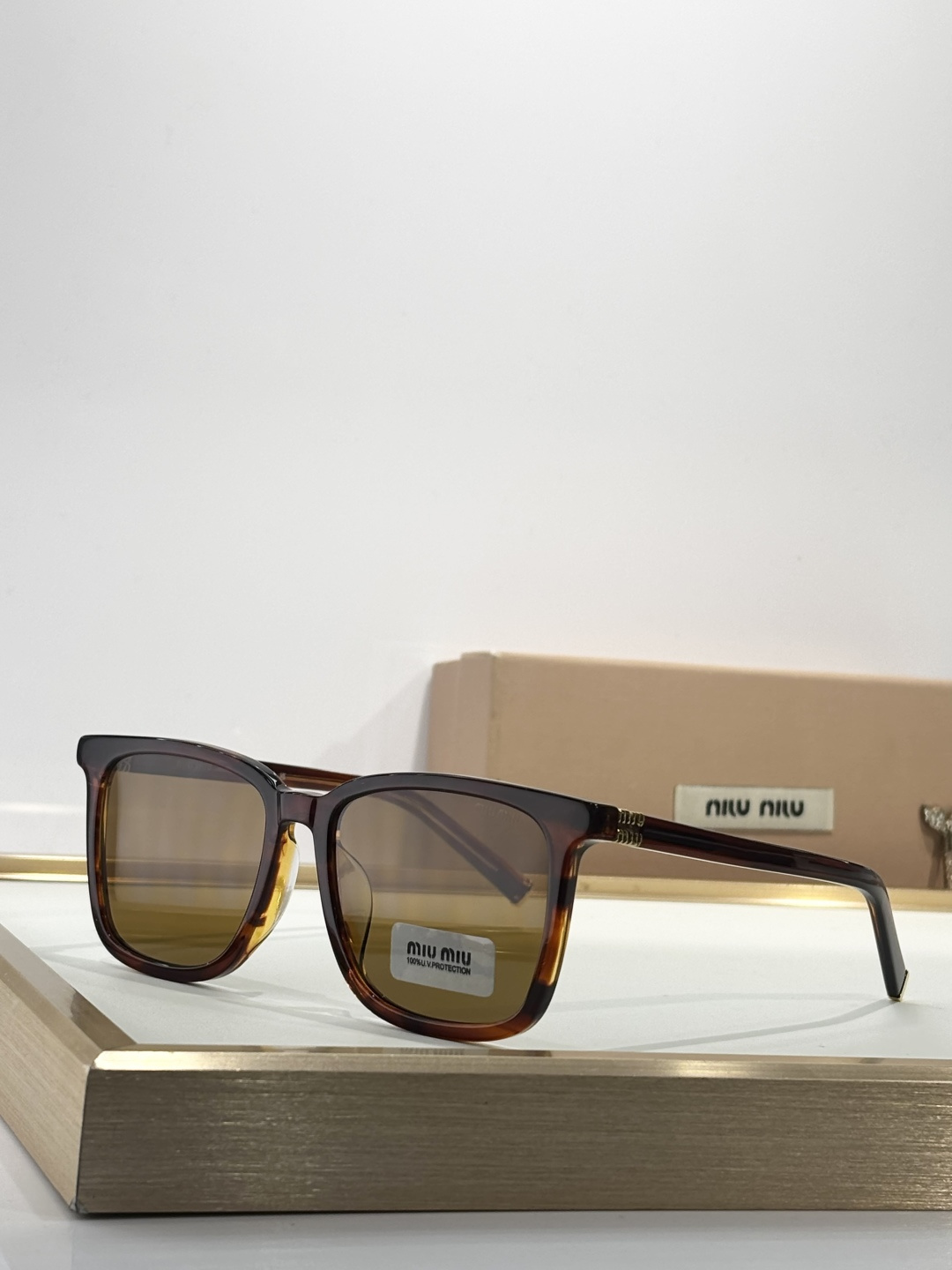 MIU MI*MOD：MU B03SSize：53口18 145