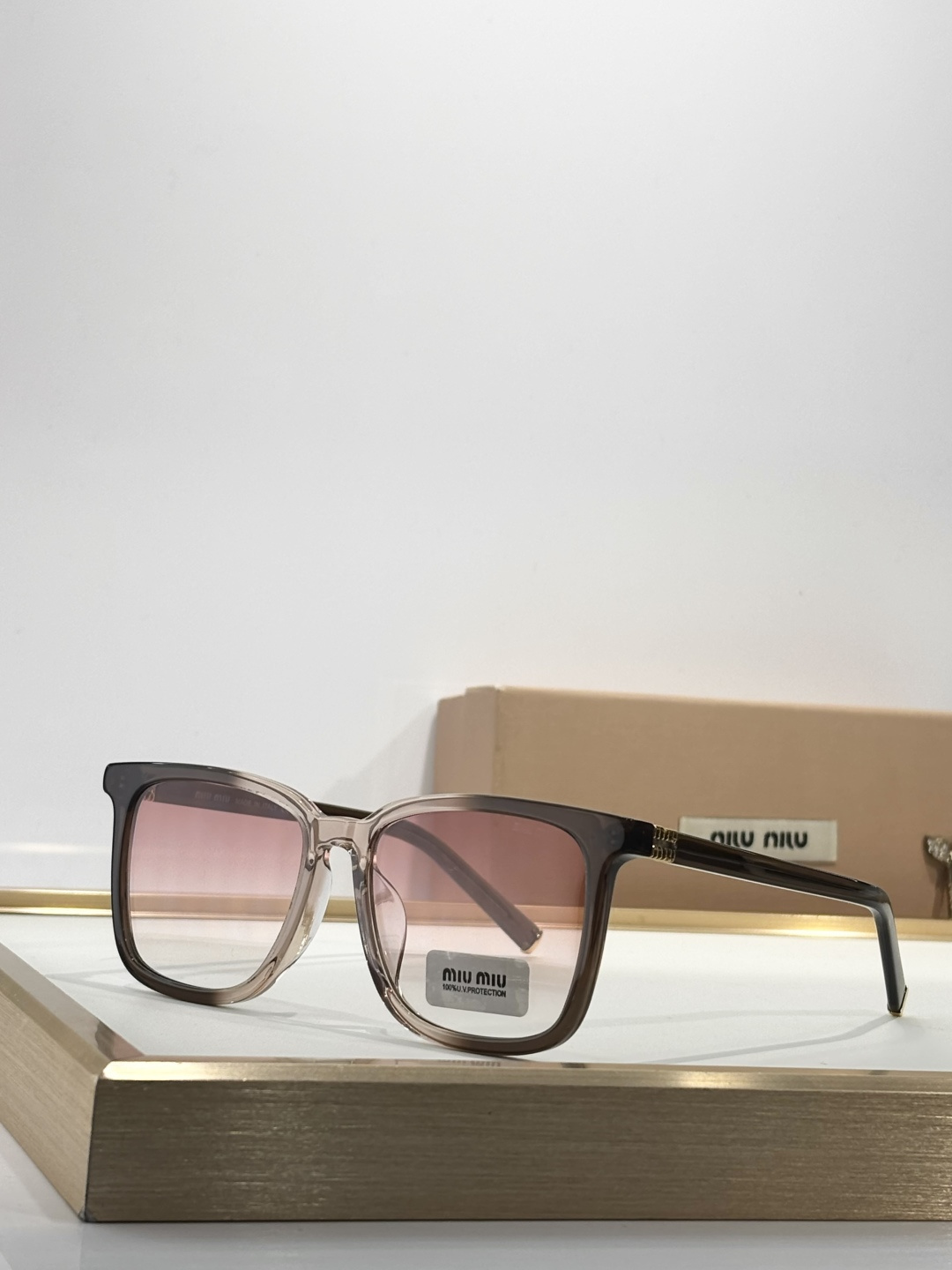 MIU MI*MOD：MU B03SSize：53口18 145