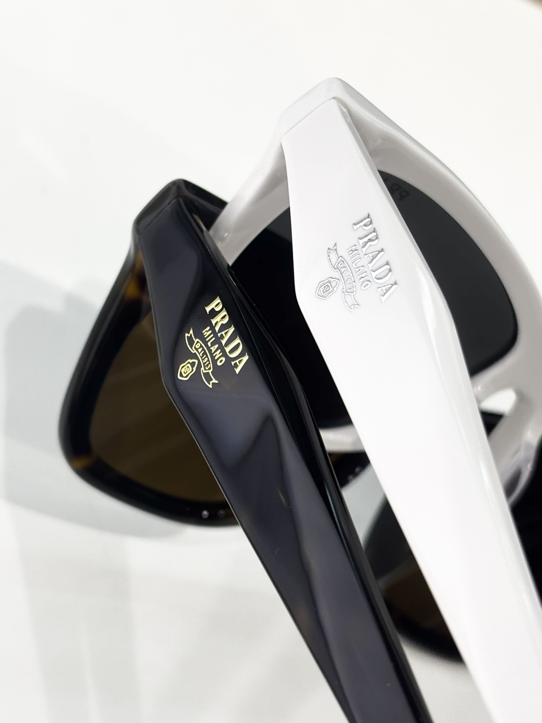 PRADAMOD：SPR C07Size：51口18 145