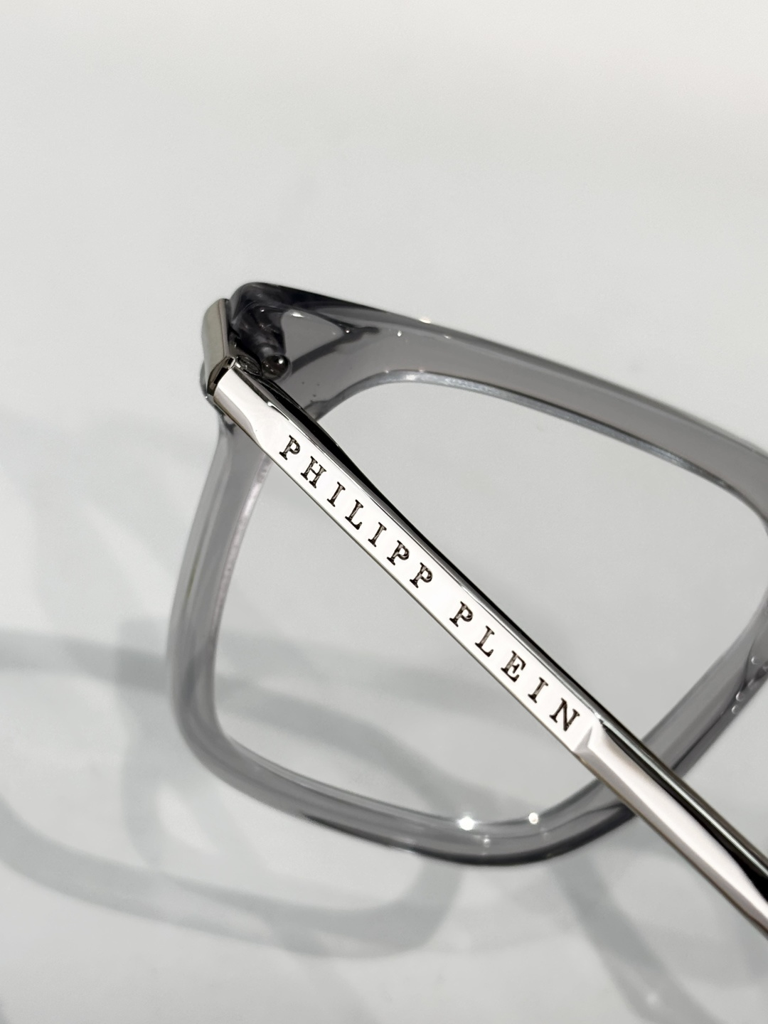 PHILIPP PLEI*MOD：PURE PLEIN VPSize：54口18-145