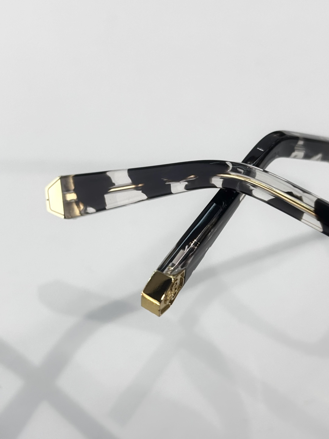 PHILIPP PLEI*MOD：PURE PLEIN VPSize：54口19-145