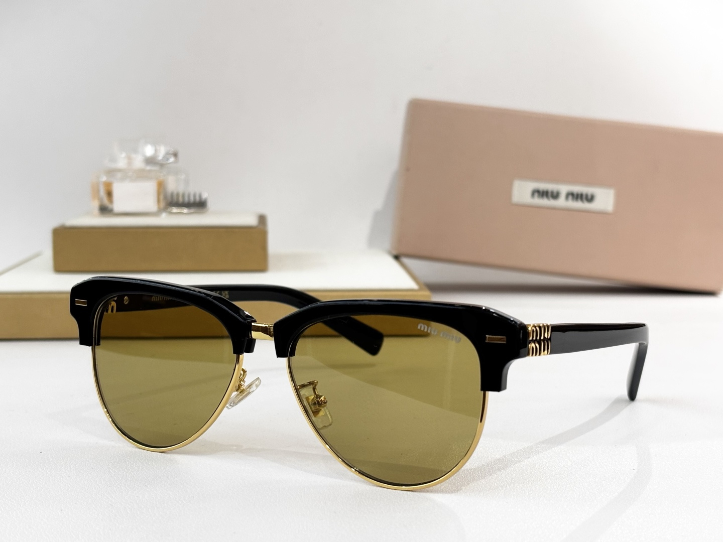 MIU MI*MODEL:VMU11ZSSIZE：57口16-145