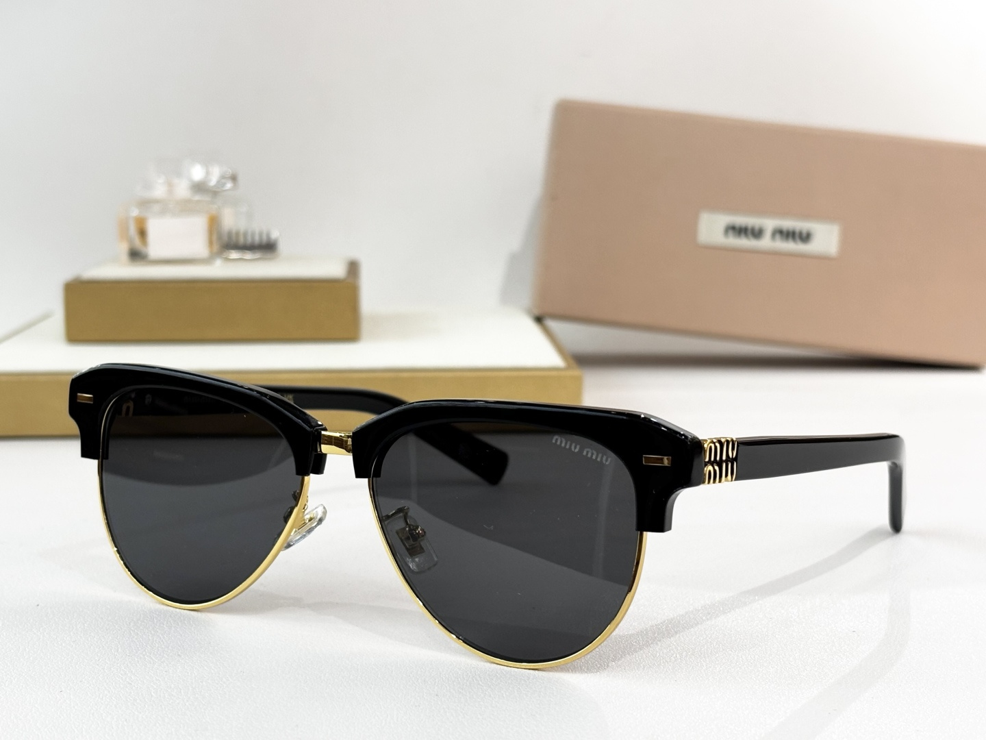 MIU MI*MODEL:VMU11ZSSIZE：57口16-145