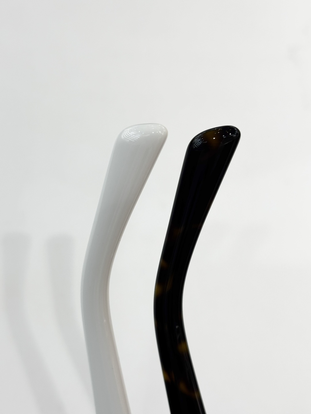 PRADAMOD：PR C01VSize：52口20 145