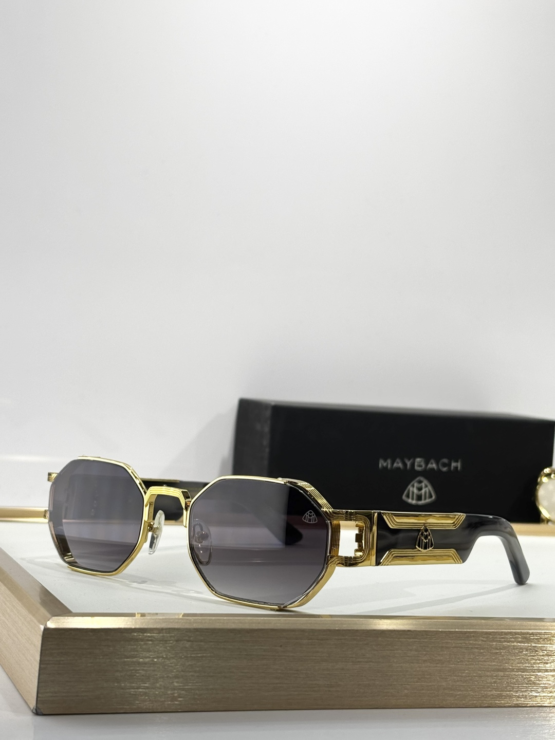 MAYBACHMODEL：NY/M-BI-Z158SIZE：55口22-143