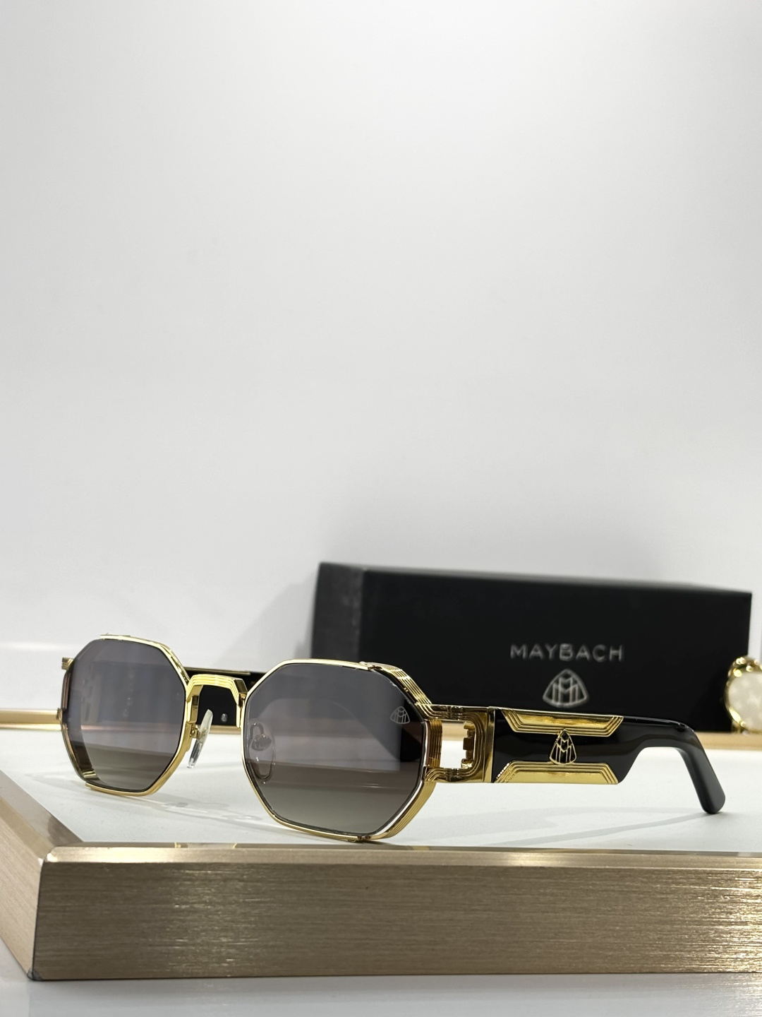 MAYBACHMODEL：NY/M-BI-Z158SIZE：55口22-143