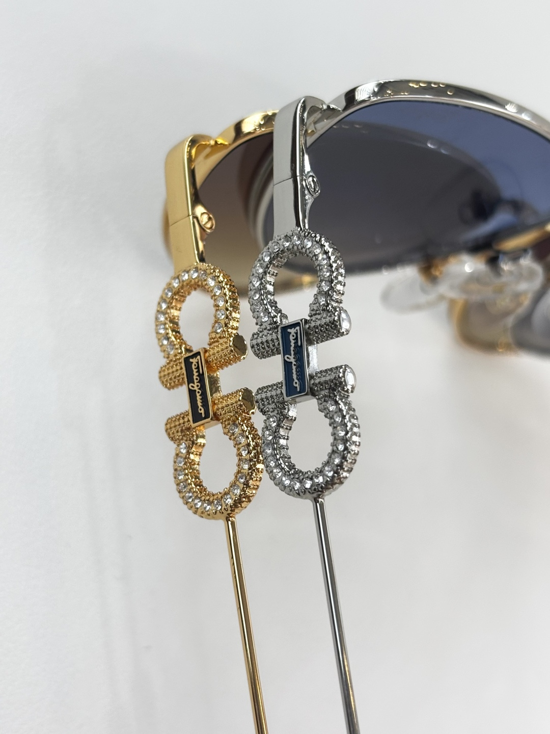 FerragamoMODEL：SF1680LSIZE：58口16-145