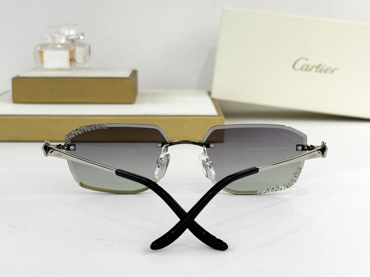 CartierMOD：CT0825SSize：56口20-135k金电镀 不假黄photo chromi