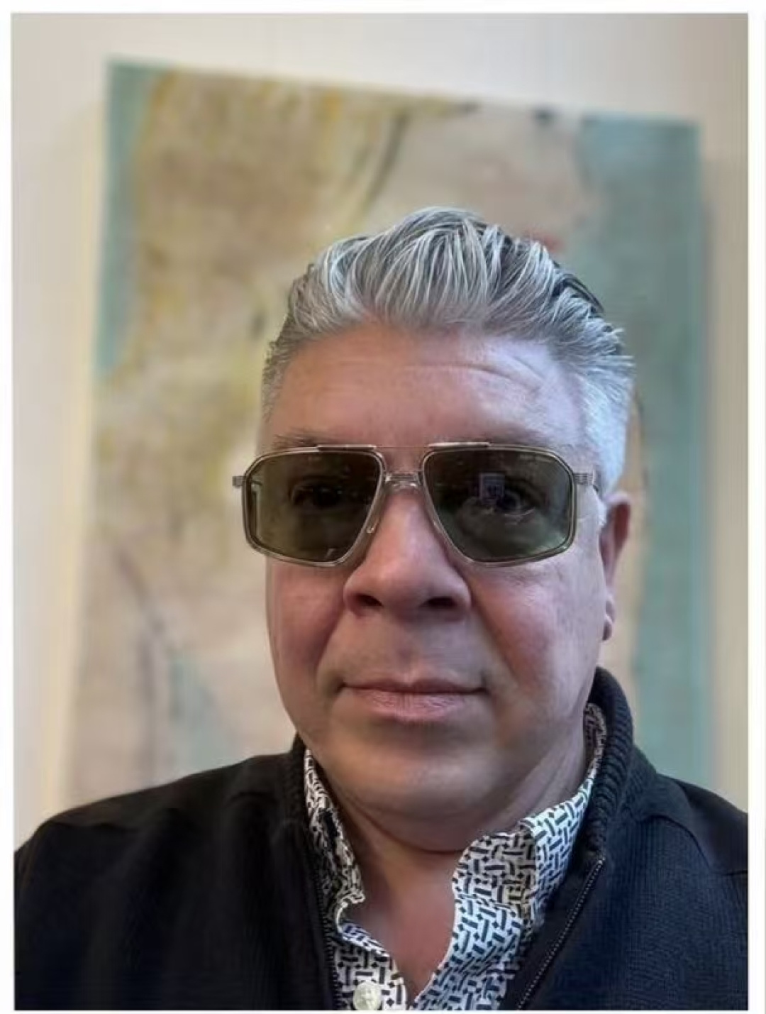 JACQUES MARIE MAGE十周年系列 官网全线售罄标志性的70年代灵感钵合金飞行员，最初于20