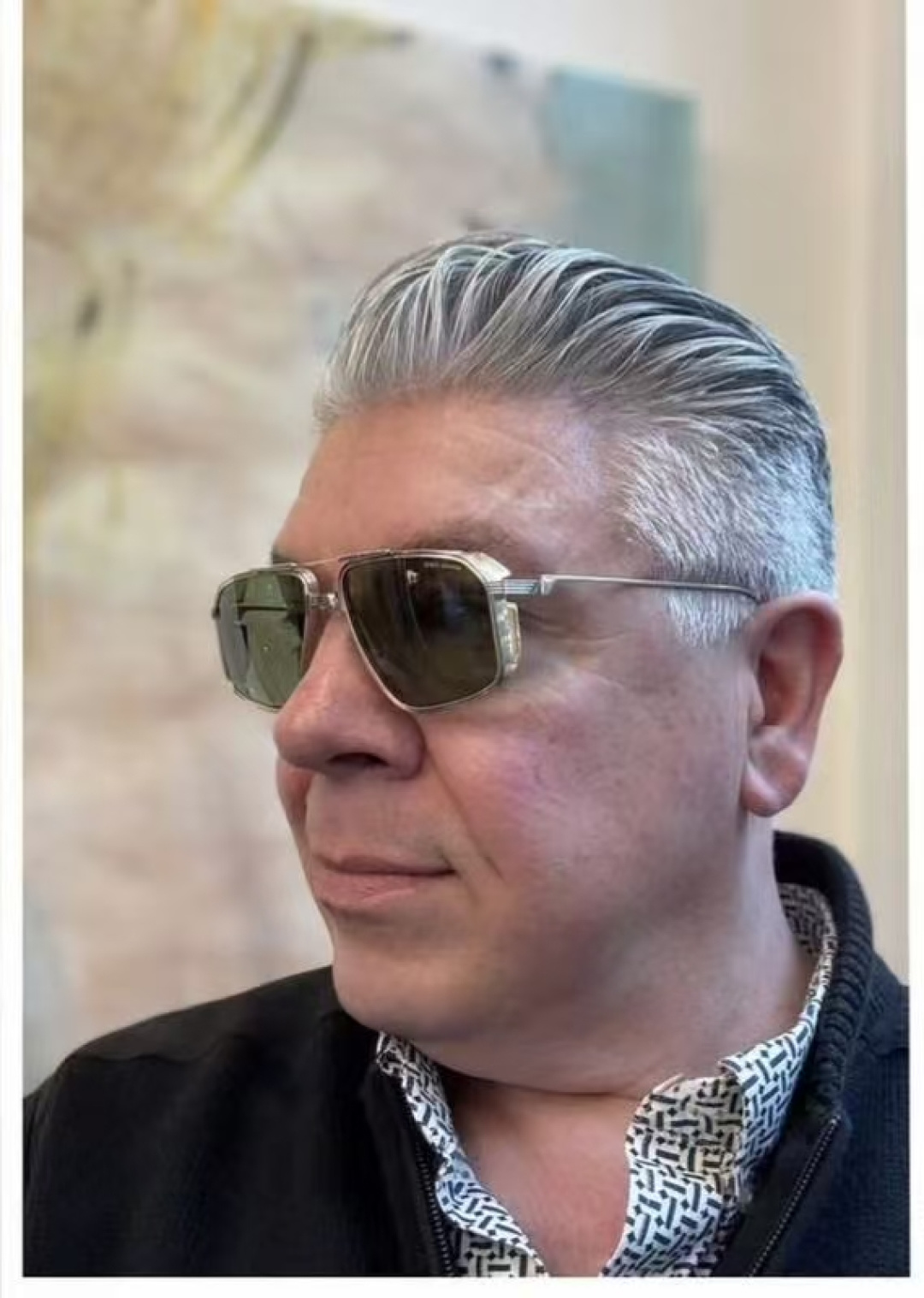 JACQUES MARIE MAGE十周年系列 官网全线售罄标志性的70年代灵感钵合金飞行员，最初于20