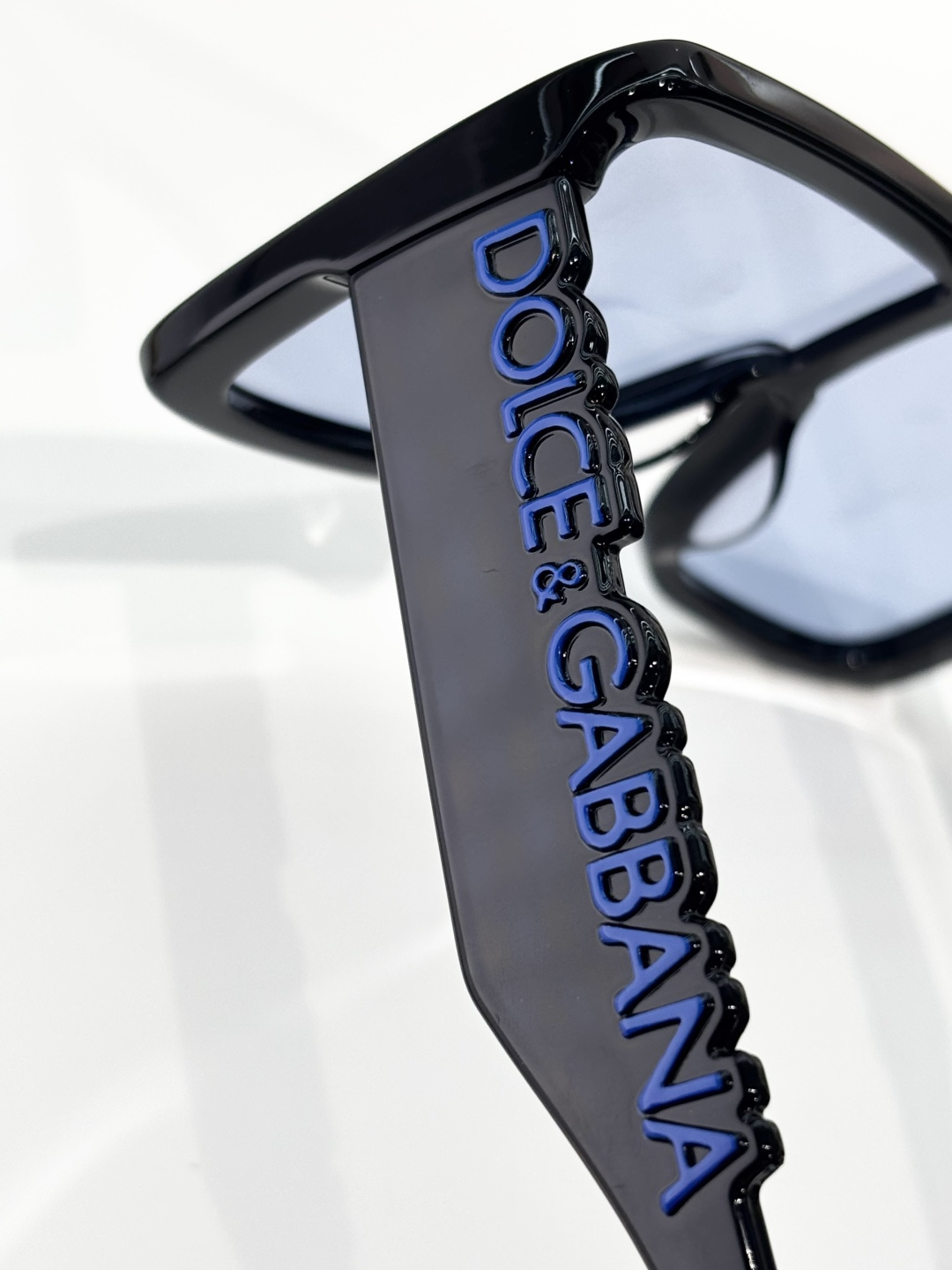 DOLCE & GABBAN*MODEL：DG6204SIZE:145