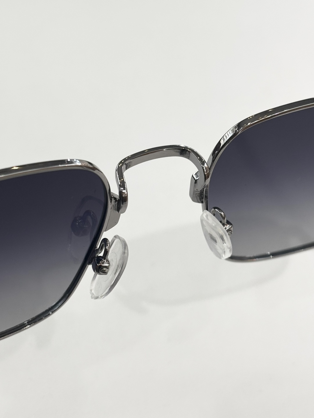 LACOST*Mod:PR 54WSSize:55-16-145