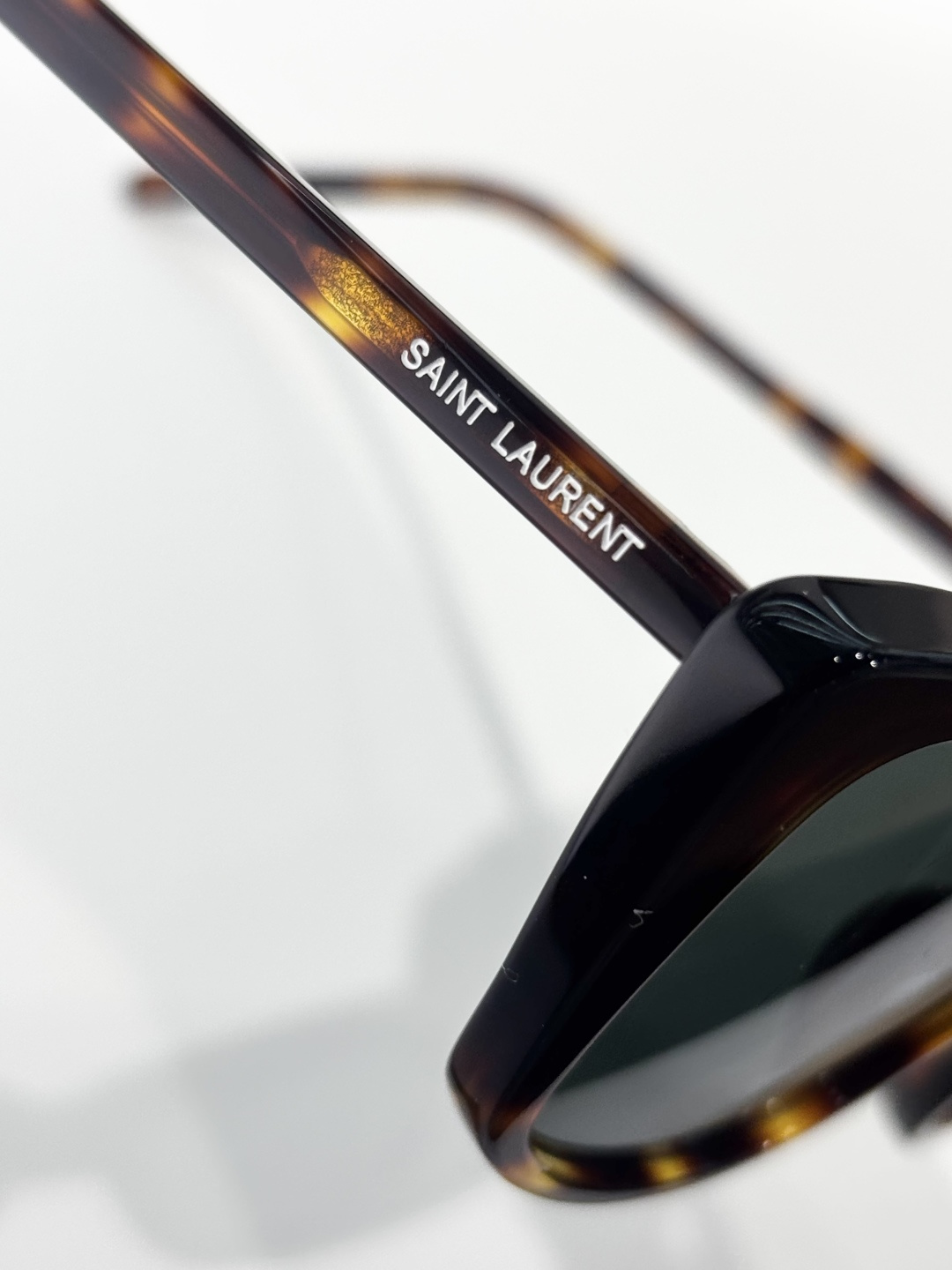 Saint Lauren*MODEL：SL775/FSIZE：57口16-145
