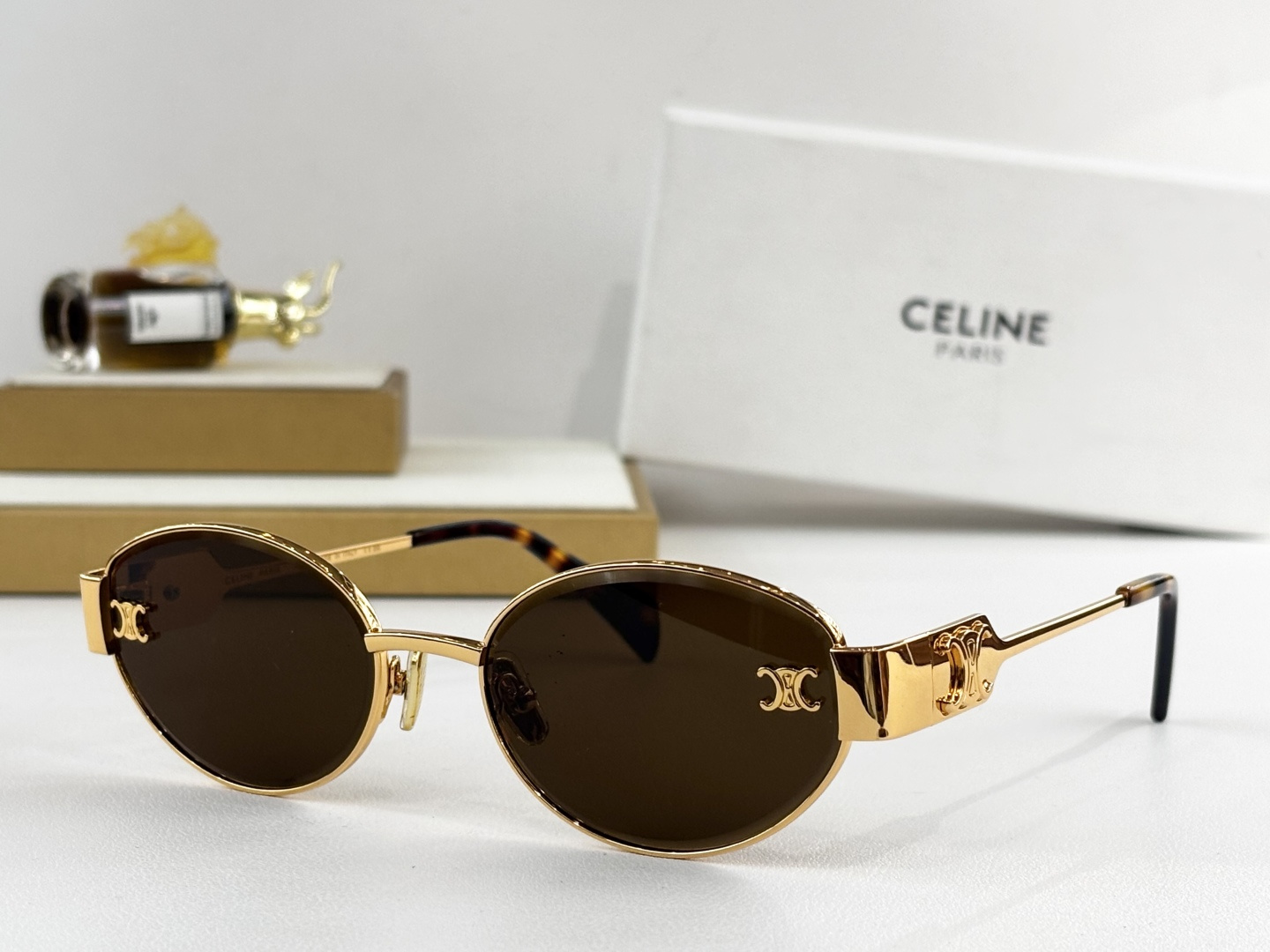 𝘾𝙀𝙇𝙄𝙉𝙀 MOD：CL1572LUSize：56口19 145