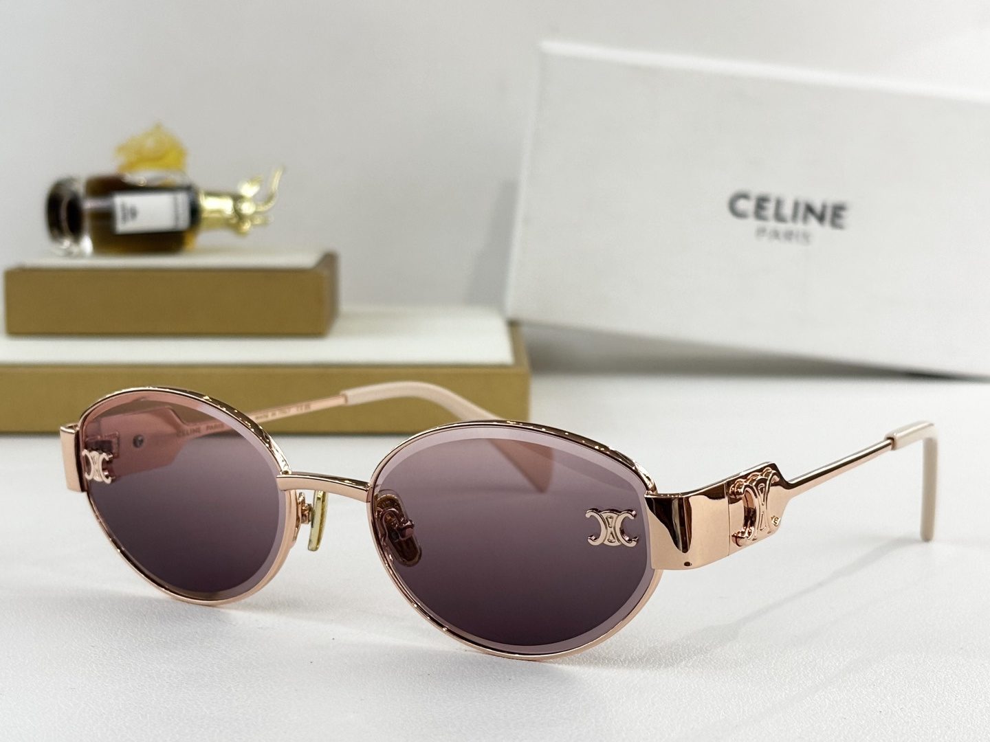 𝘾𝙀𝙇𝙄𝙉𝙀 MOD：CL1572LUSize：56口19 145