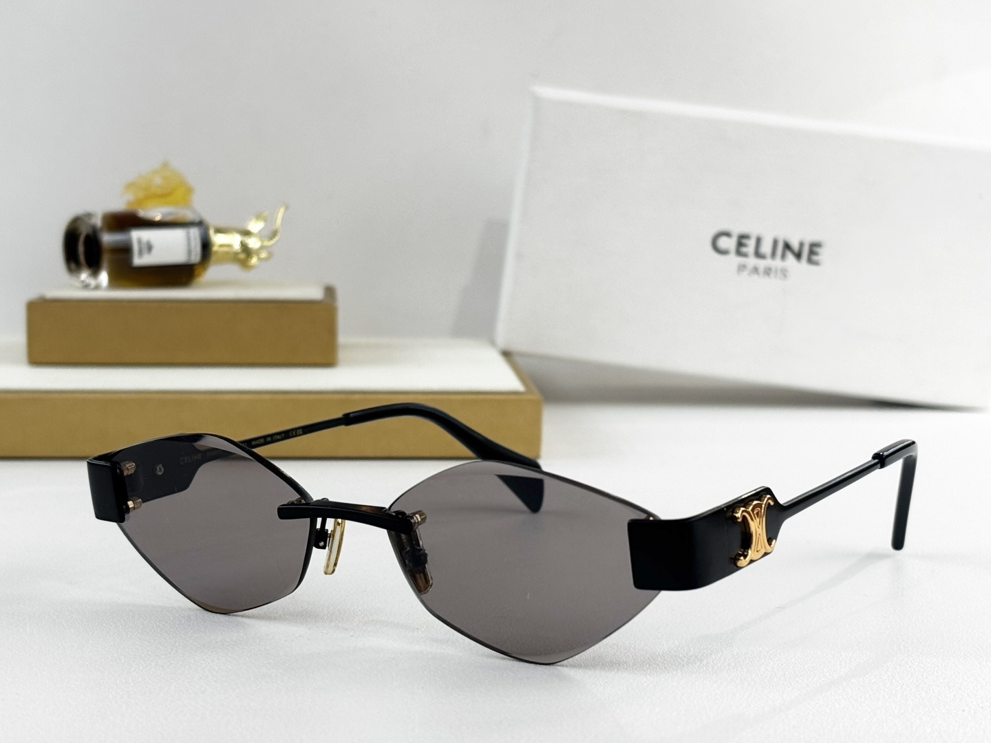 𝘾𝙀𝙇𝙄𝙉𝙀MOD：CL1575LUSize：57口17 145