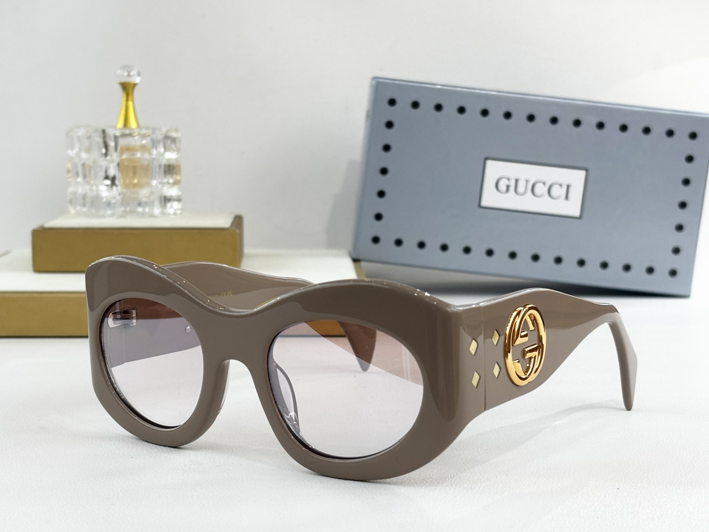 GUCCIMOD：GG1463SSize：52口24 140