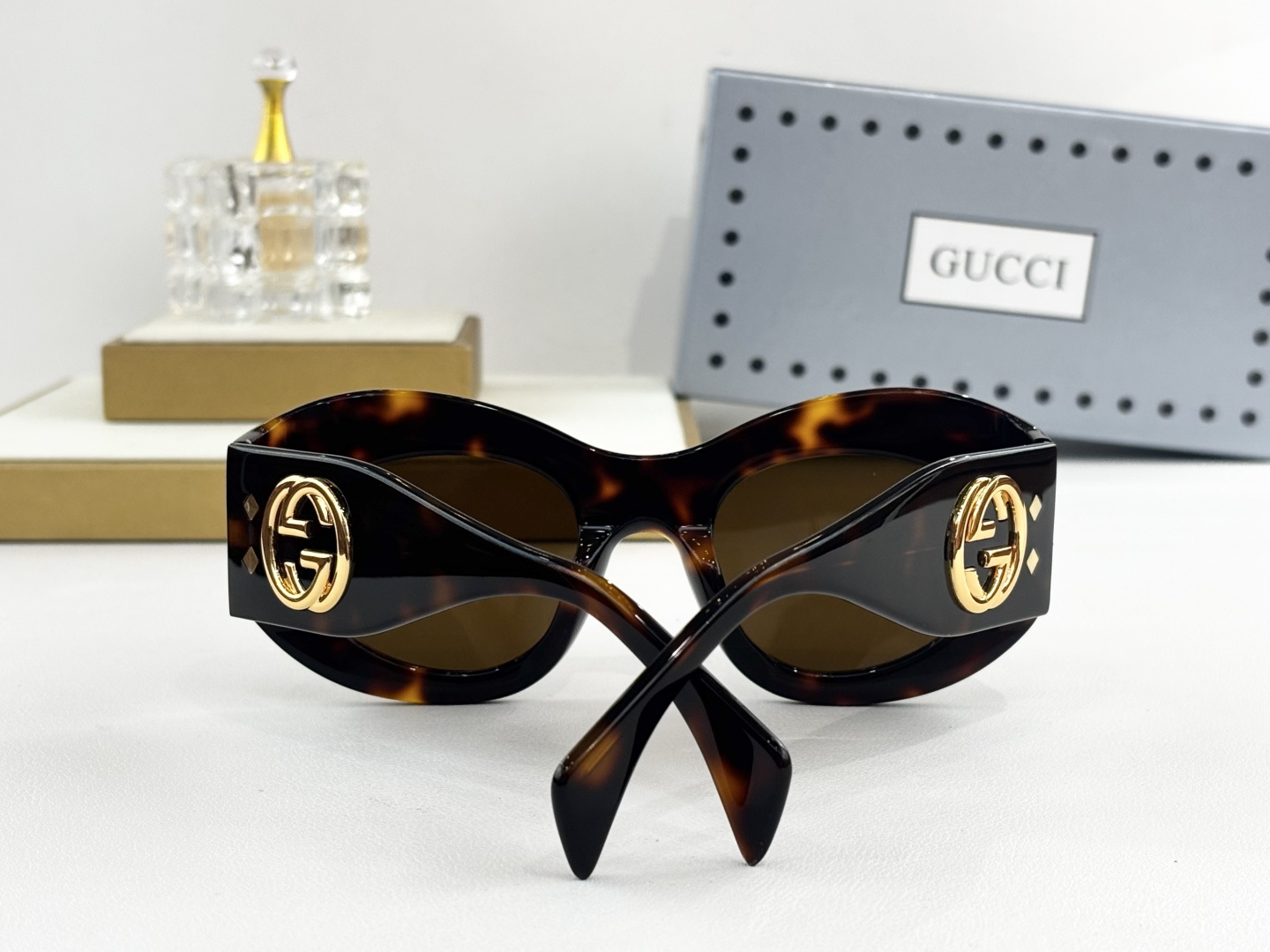 GUCCIMOD：GG1463SSize：52口24 140