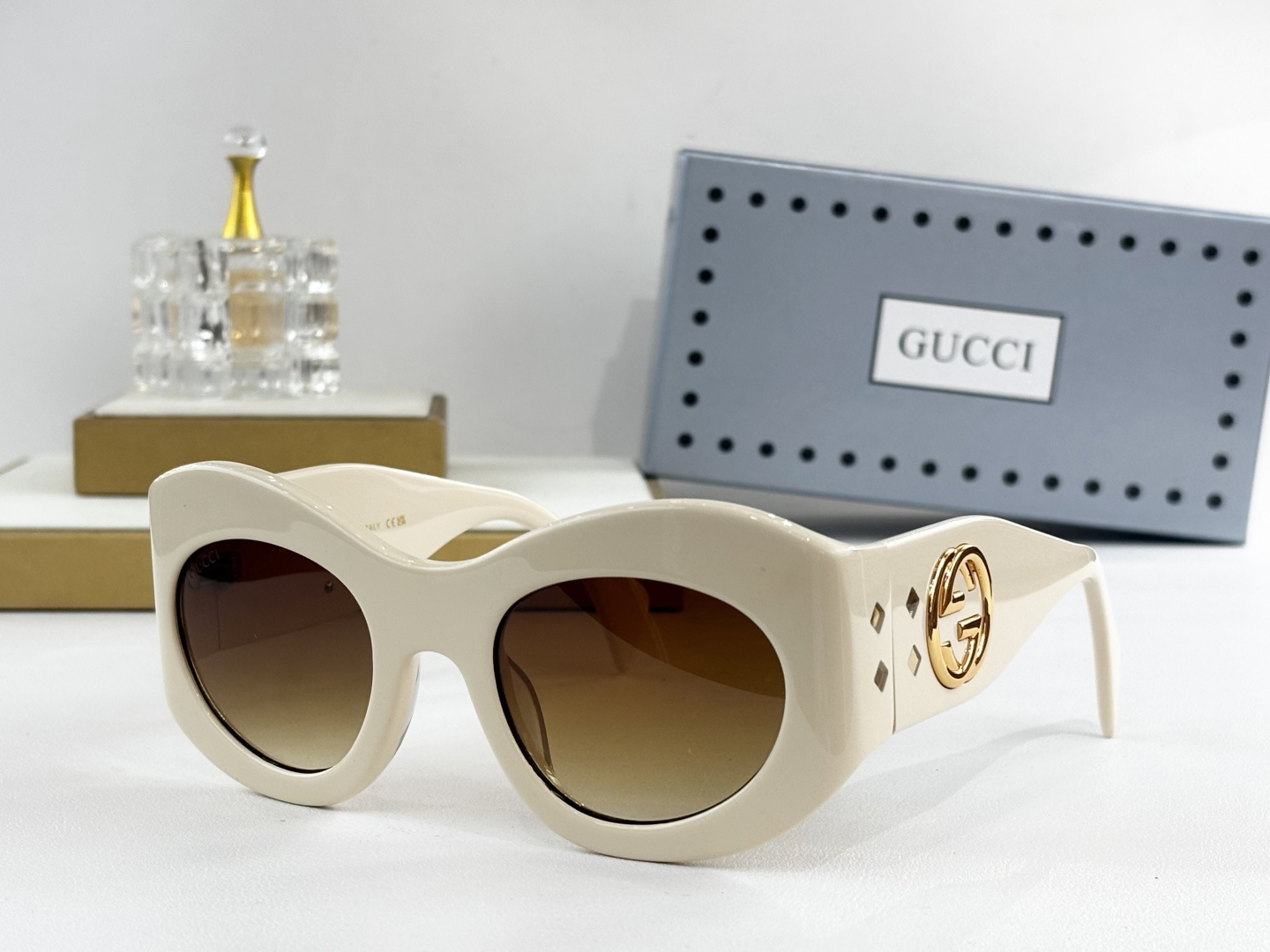 GUCCIMOD：GG1463SSize：52口24 140