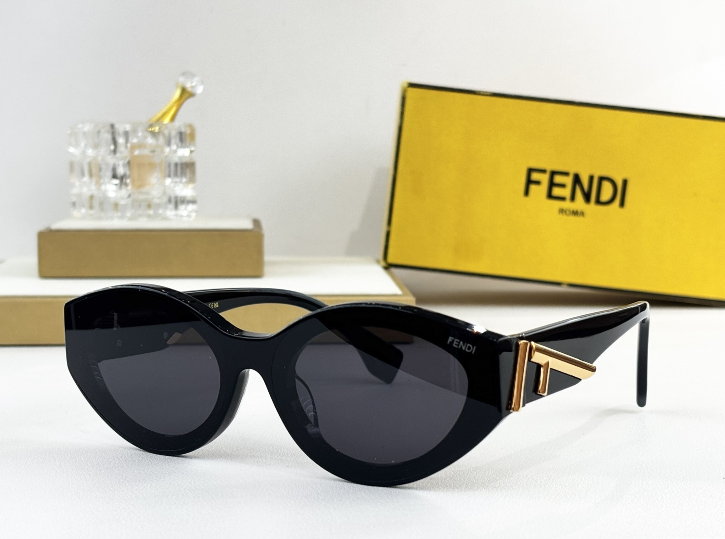 FENDIMOD：F0L127Size：63口15 140