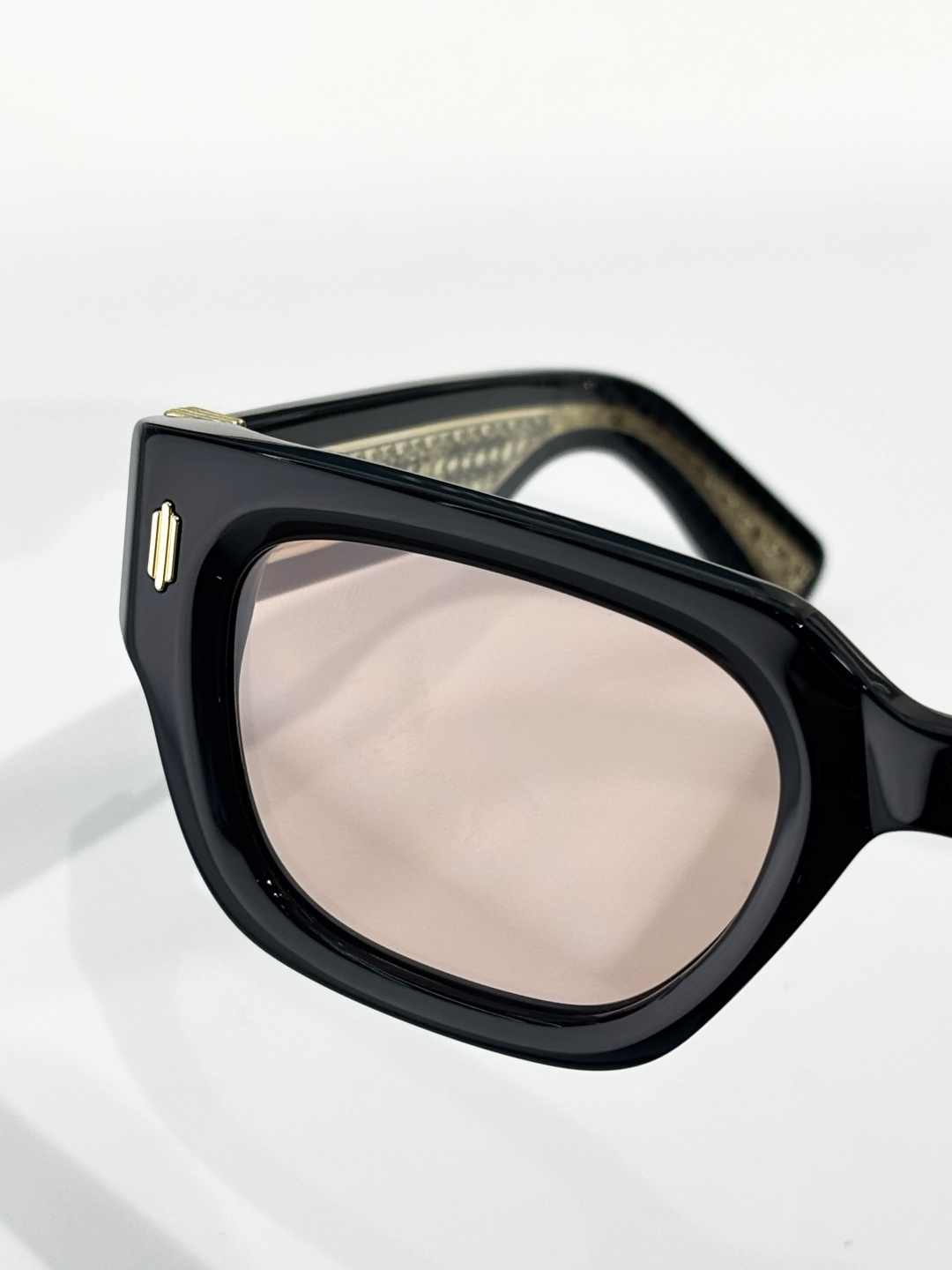 AMIRIOriginal Mod:VENICESize:53口21-145美国时装潮牌用料考究裁剪独特