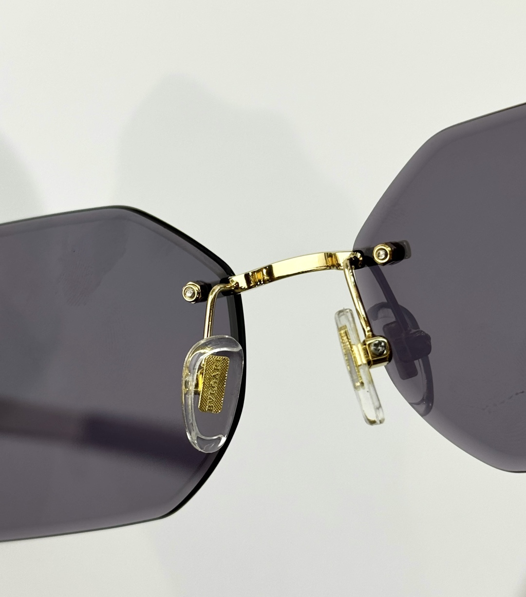 BVLGARIMOD：BV40105USize：57口16 140