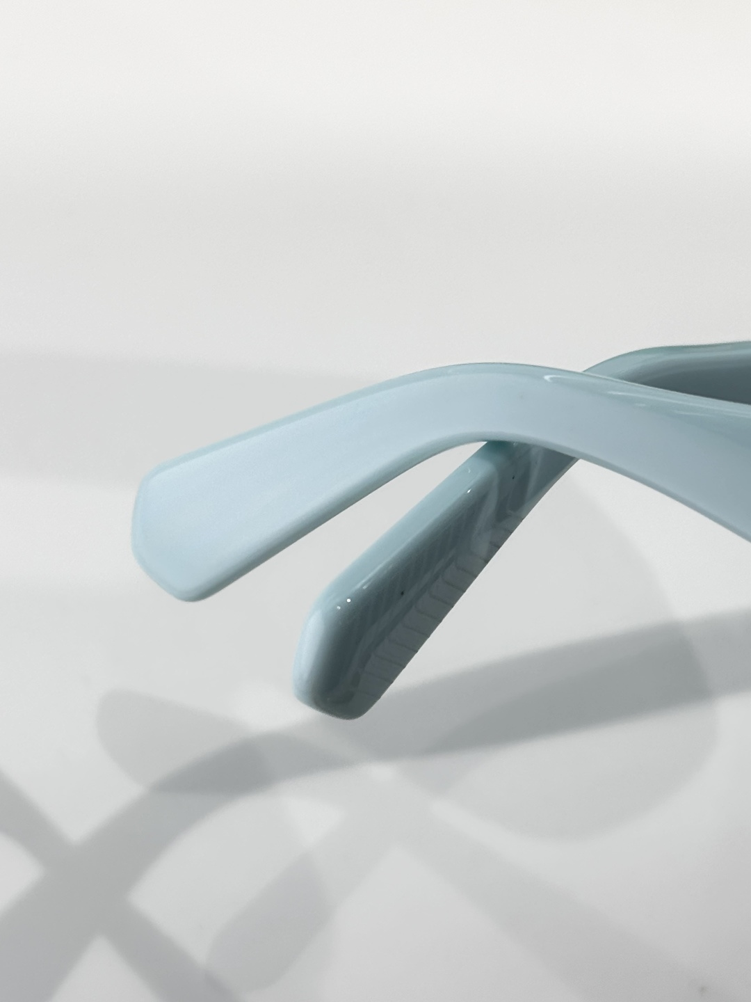 TIFFANY&Co.MODEL：TF5022SIZE：55口18-145