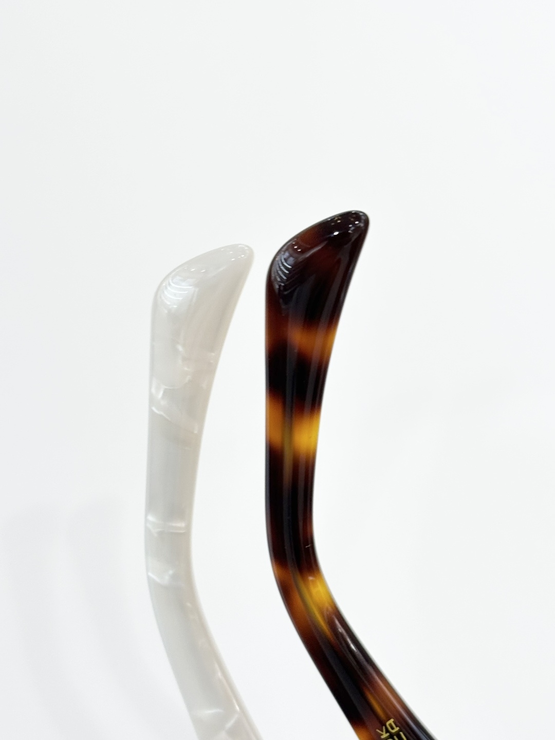 CELINEMODEL：CL40304USize：56口23 140