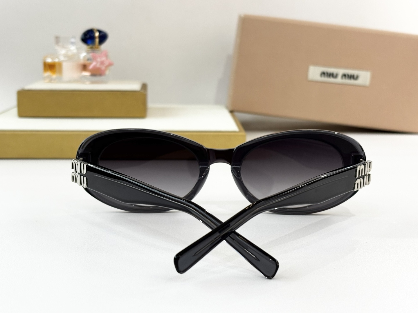 MIU MIUMOD：MU 149AVSize：51口22 138