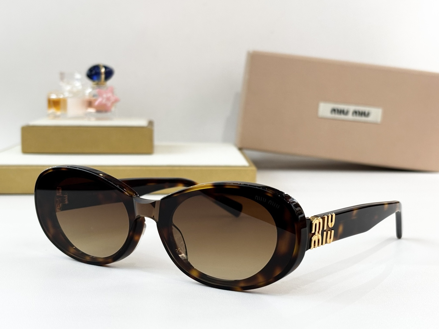 MIU MIUMOD：MU 149AVSize：51口22 138