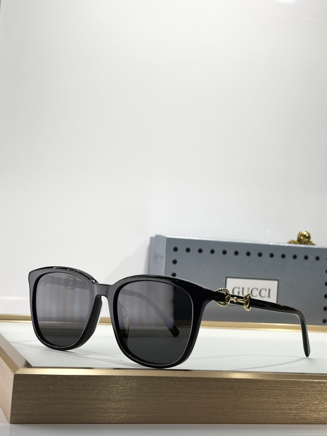 GUCCIMODEL：GG2057SKSIZE：56口19-145