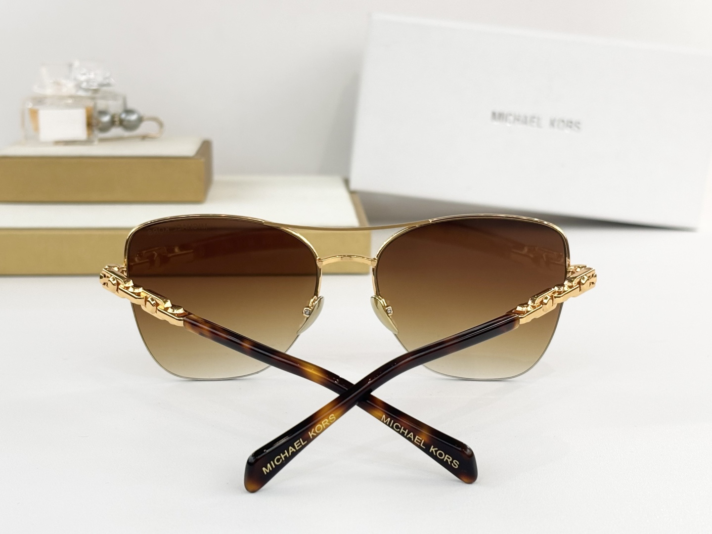 MICHAEL KORSMODEL：MK 1163SIZE：58口17-145