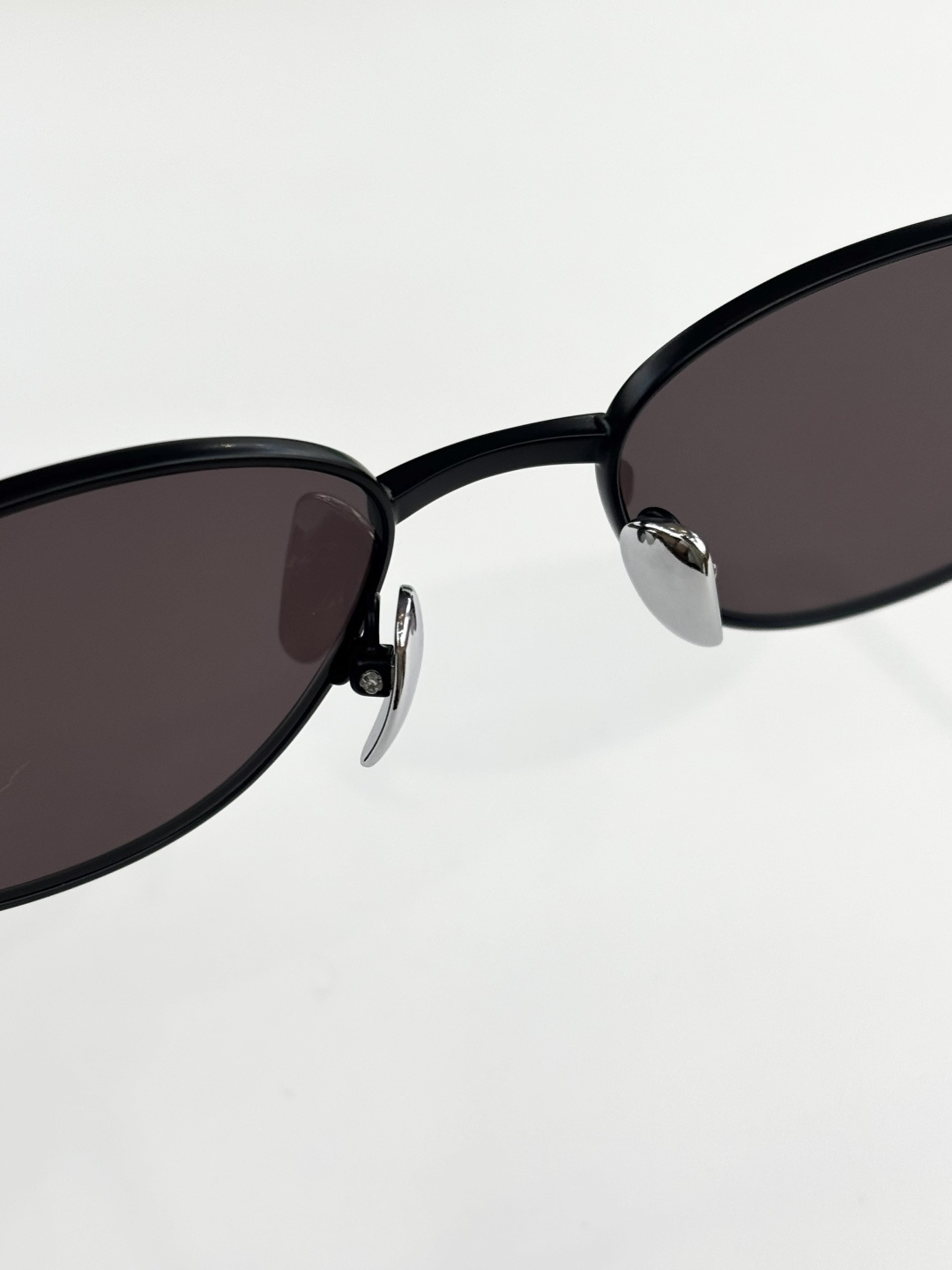 BOTTEGA VENET*MODEL：BV1696LSSIZE：56口18-145