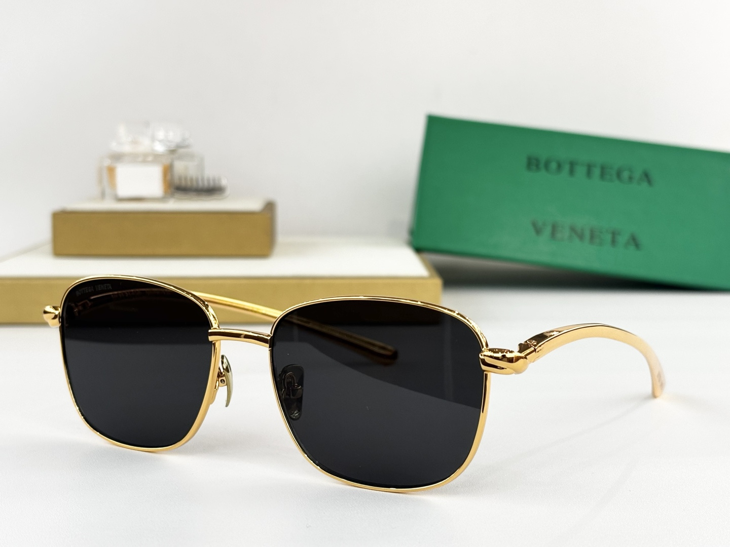 BOTTEGA VENET*MODEL：BV1697LSSIZE：56口17-145