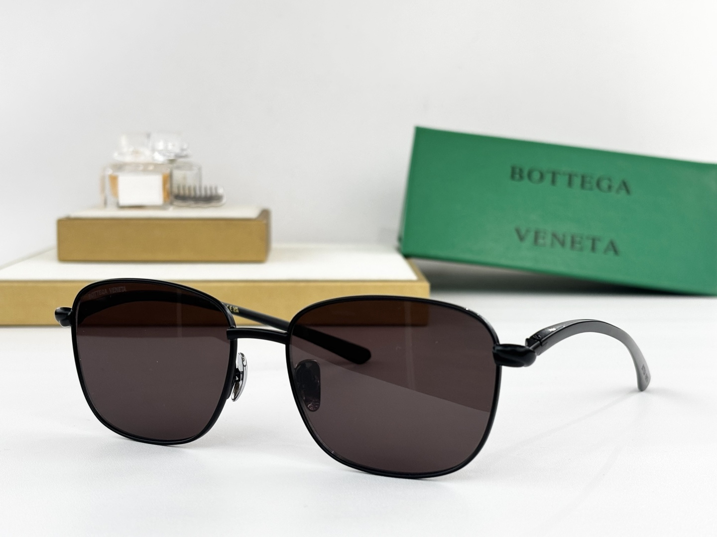 BOTTEGA VENET*MODEL：BV1697LSSIZE：56口17-145