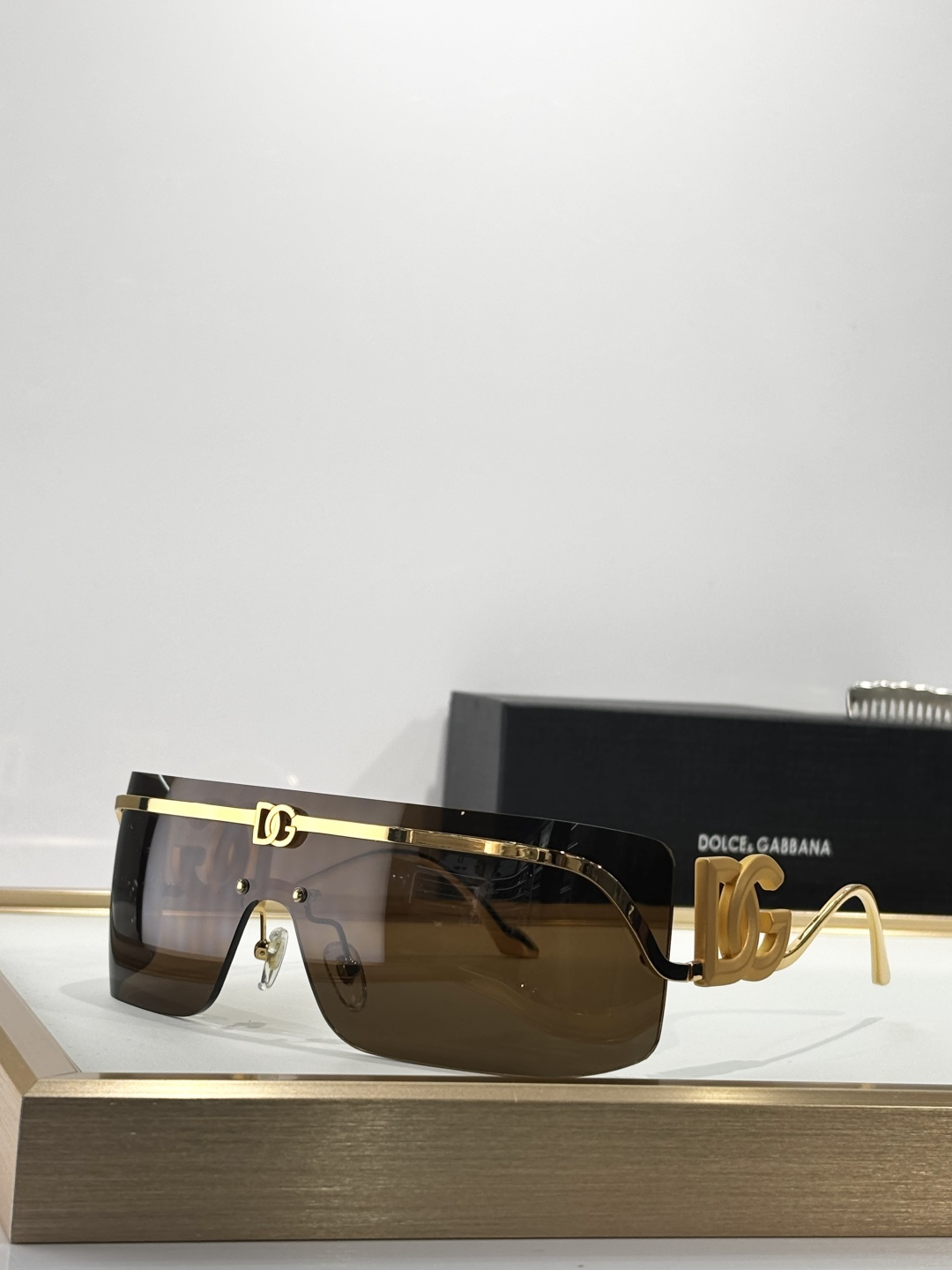 DOLCE & GABBAN*MODEL：DG6694oversizedSIZE：501口87-143