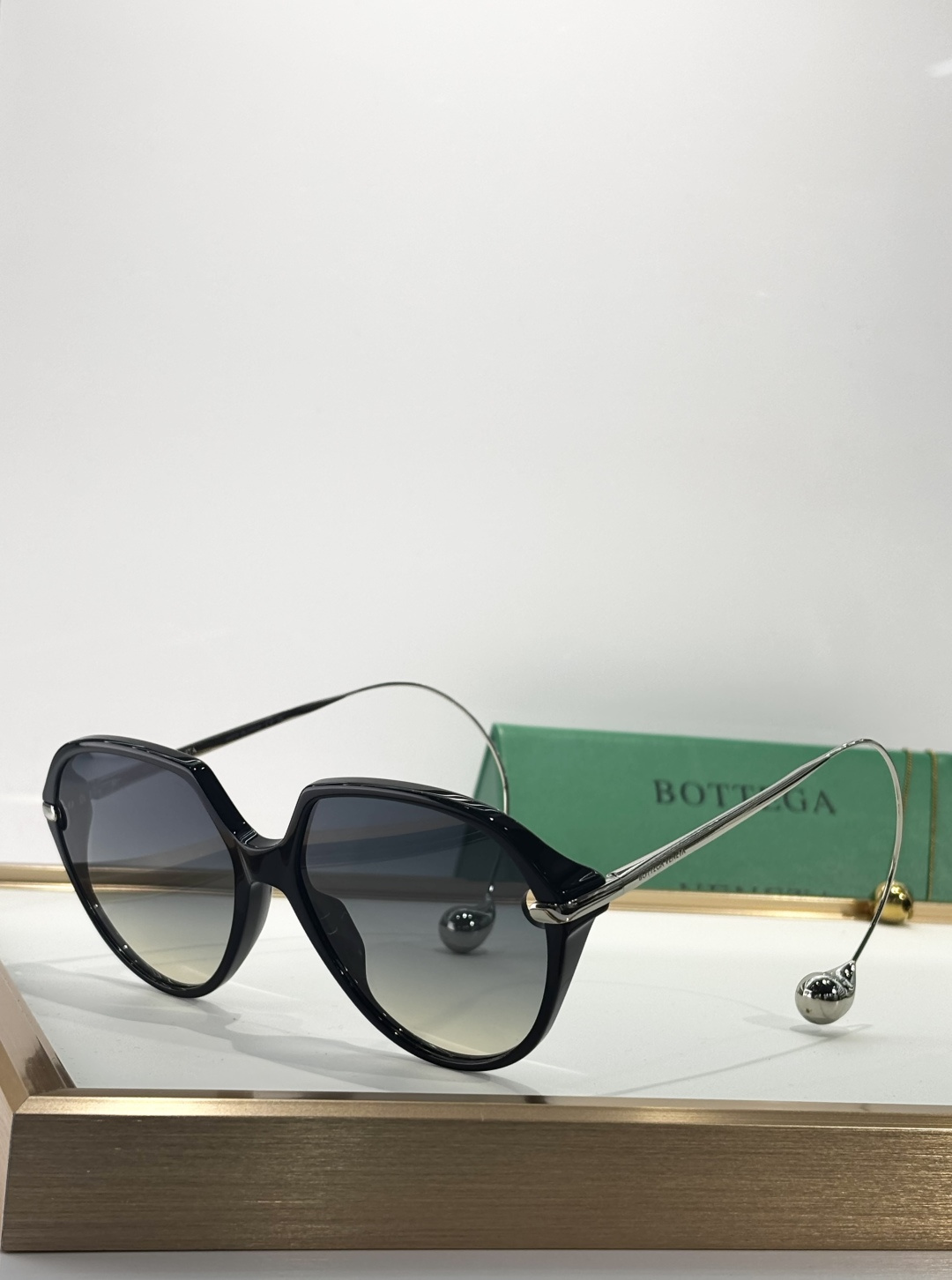 BOTTECA VENETAMOD：BV1436SSize：63口18-180