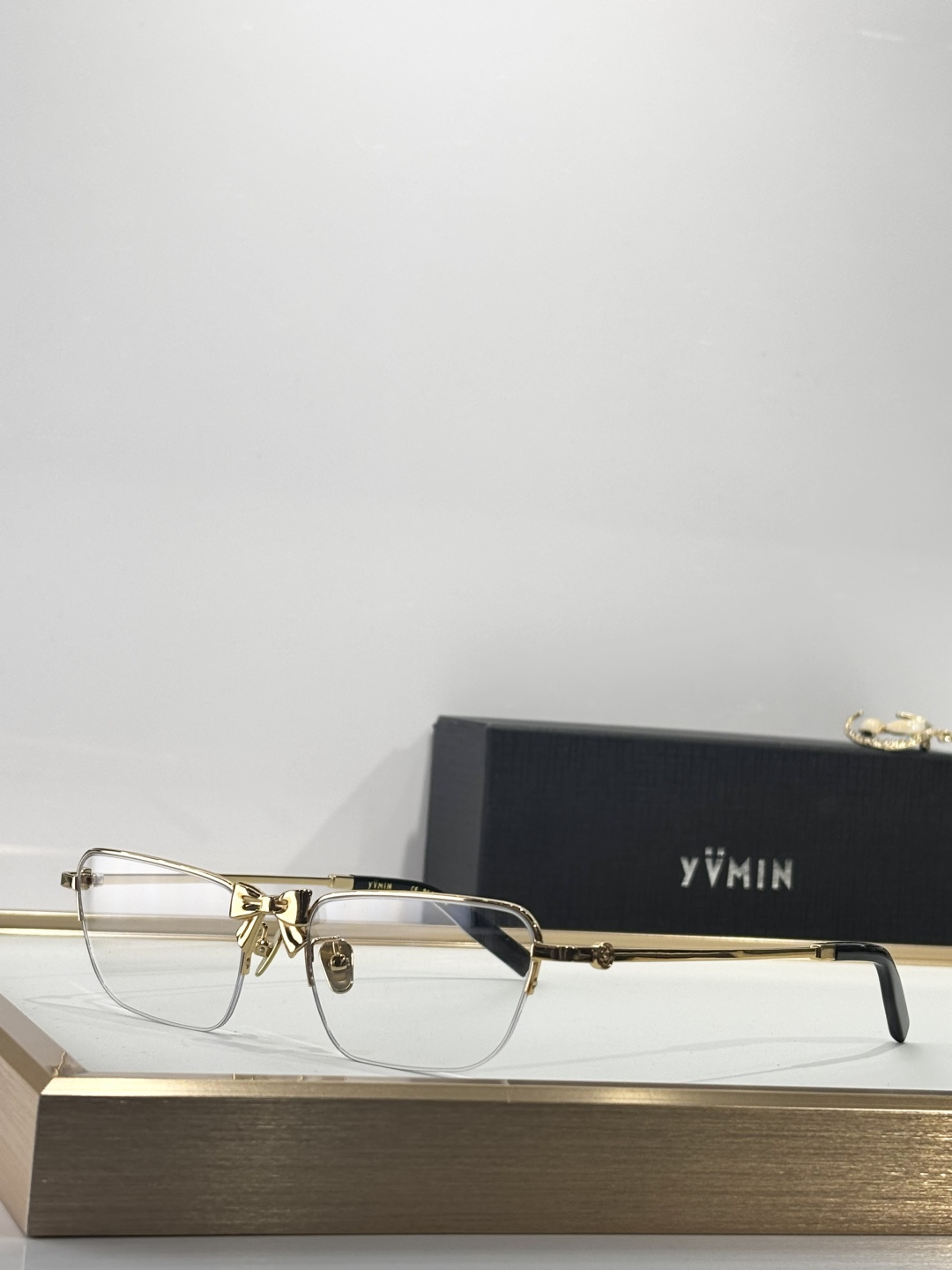 钛架YVMIN尤目x SHUSHUTONG 金属蝴蝶结点钻装饰眼镜尤目YVMIN电子女孩装饰眼镜size