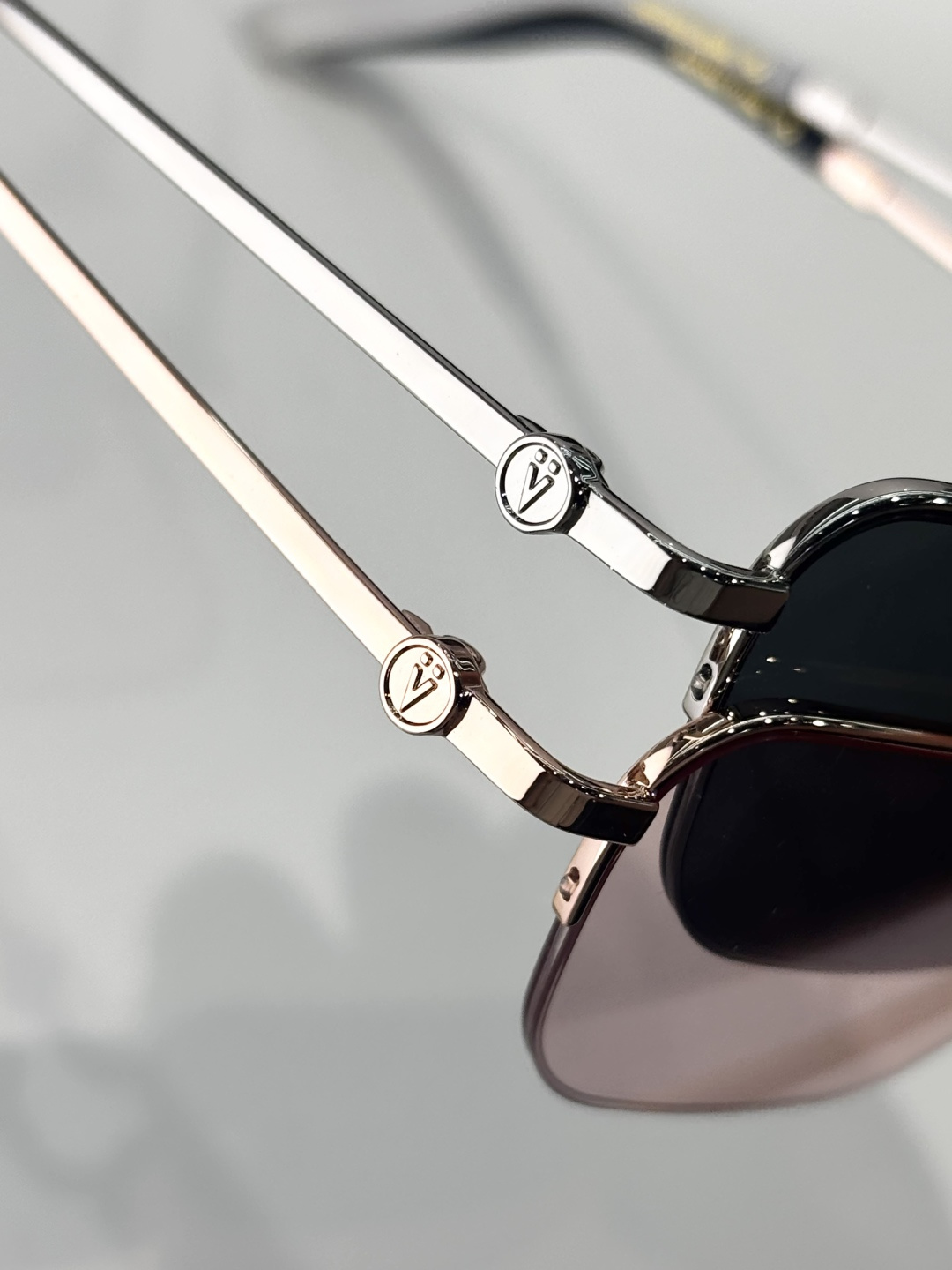 钛架YVMIN尤目x SHUSHUTONG 金属蝴蝶结点钻装饰眼镜尤目YVMIN电子女孩装饰眼镜size