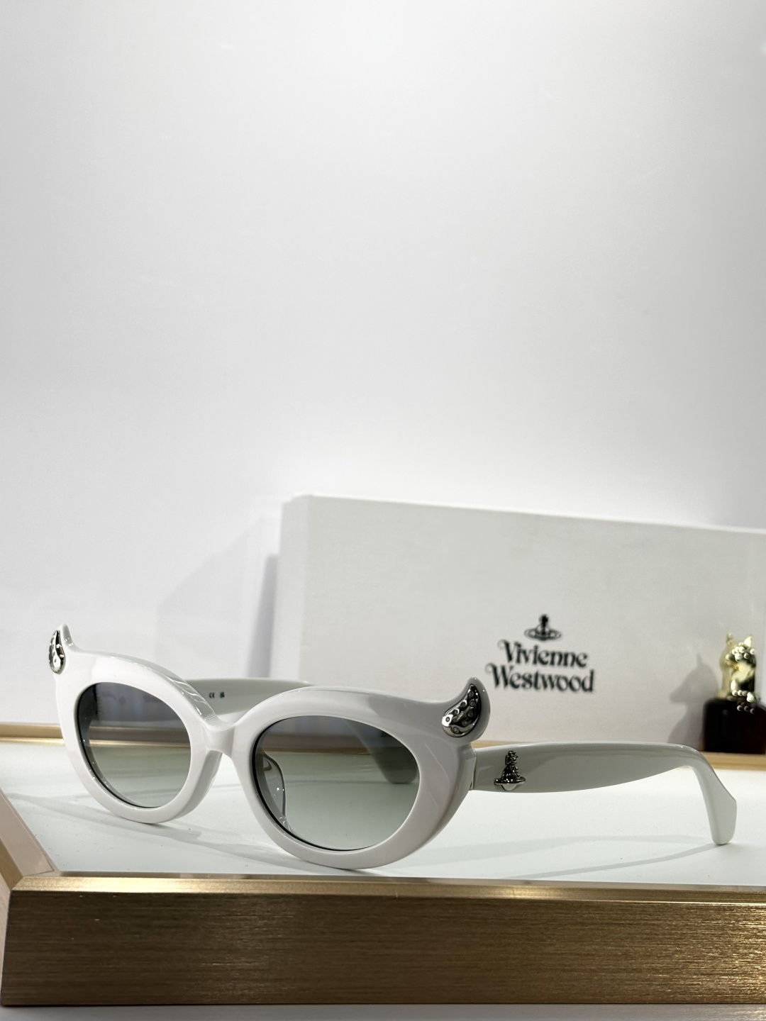 Vieienne WestwoodMOD：VW5099Size：51口21-140