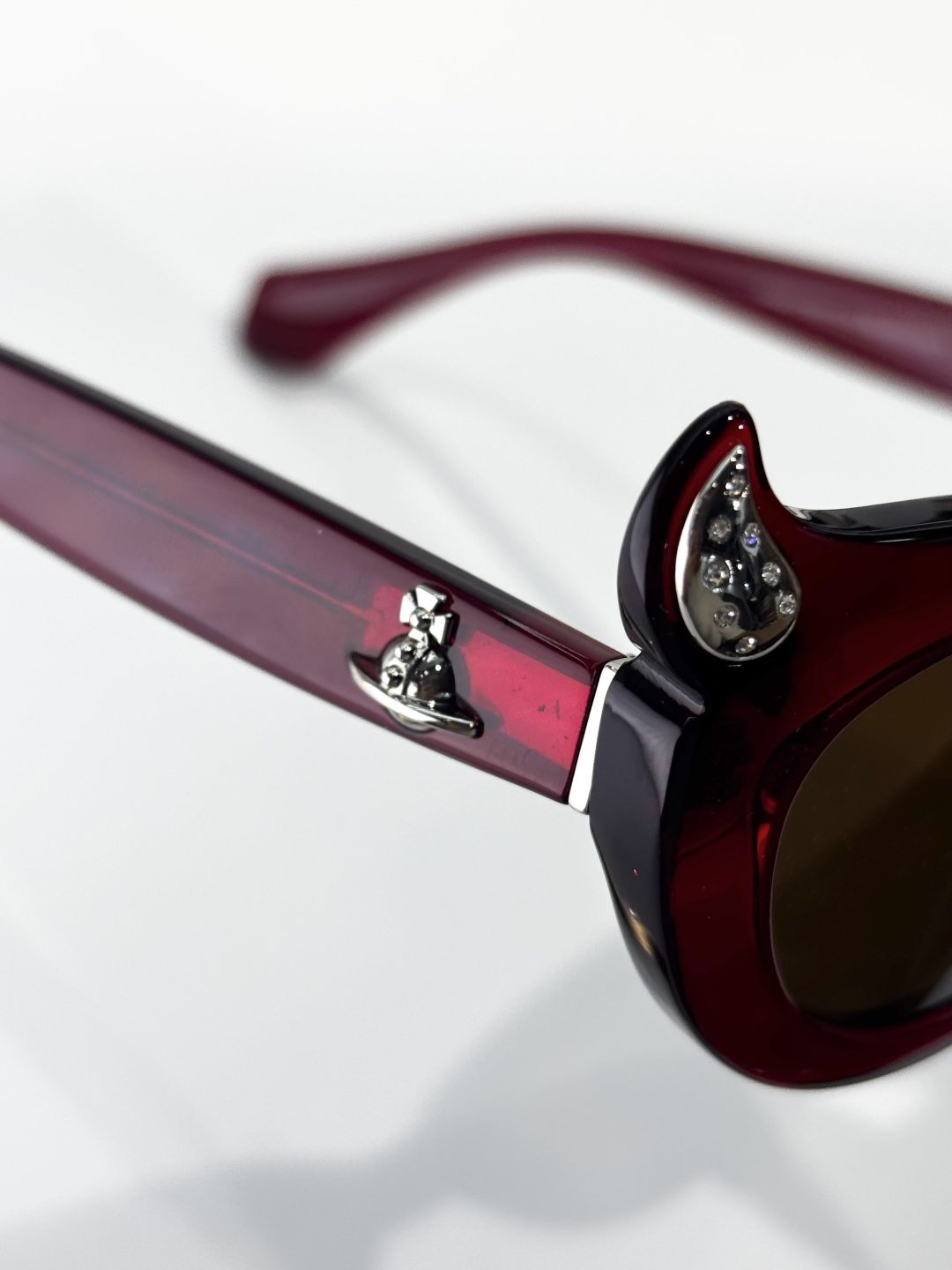 Vieienne WestwoodMOD：VW5099Size：51口21-140