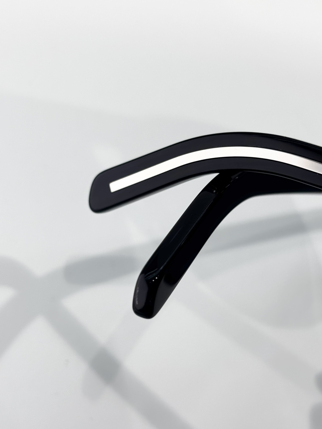 PRAD*MODEL:SPR C01SSIZE：52口23-145