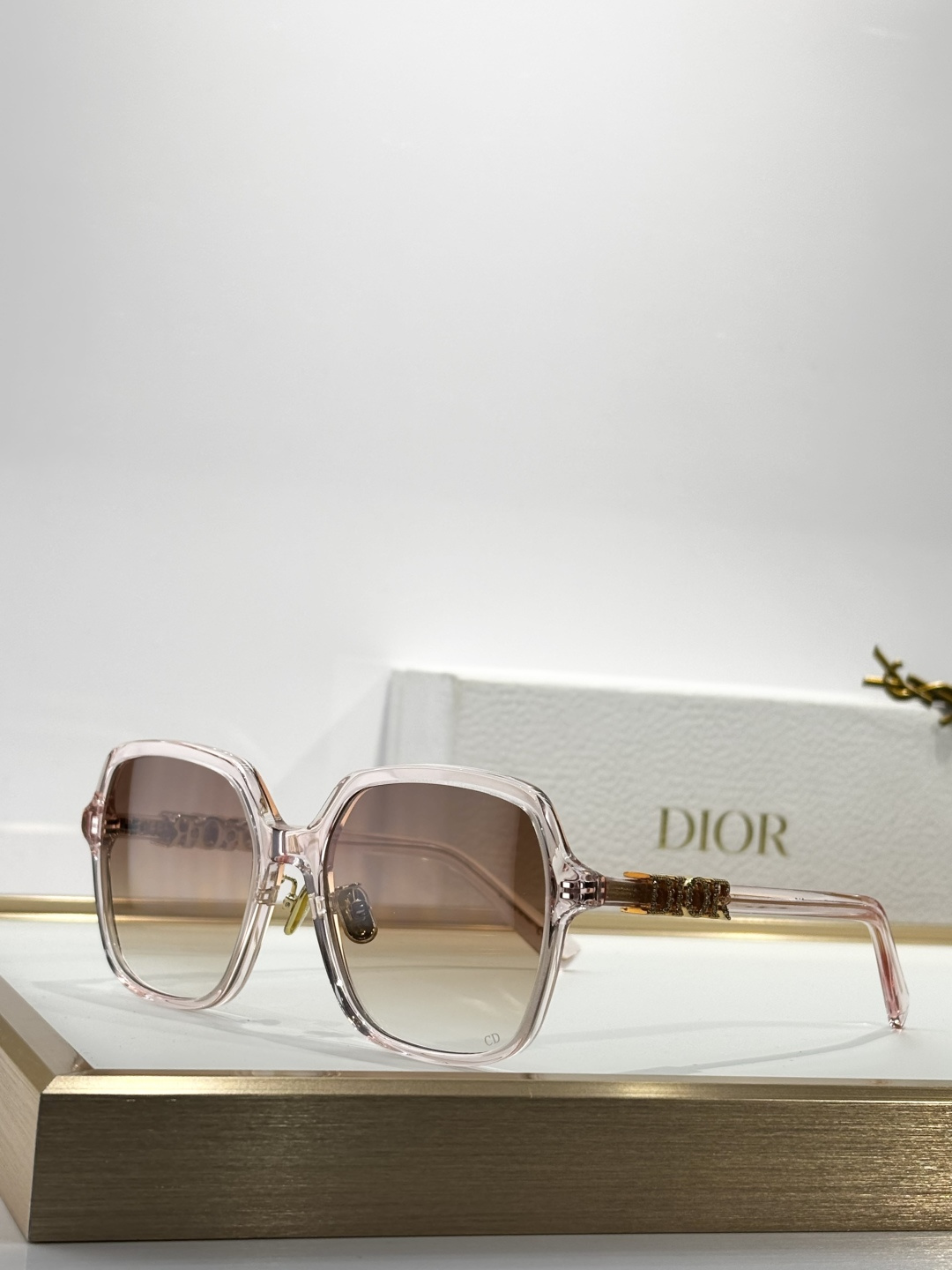 DIORMOD：DiorTreasureS1FSize：56口18 145