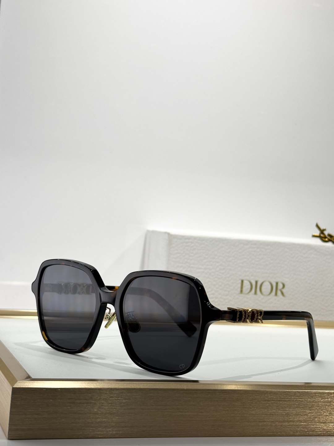 DIORMOD：DiorTreasureS1FSize：56口18 145