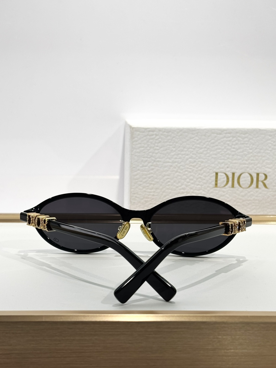 DIORMOD：DiorTreasureR1FSize：57口17 145